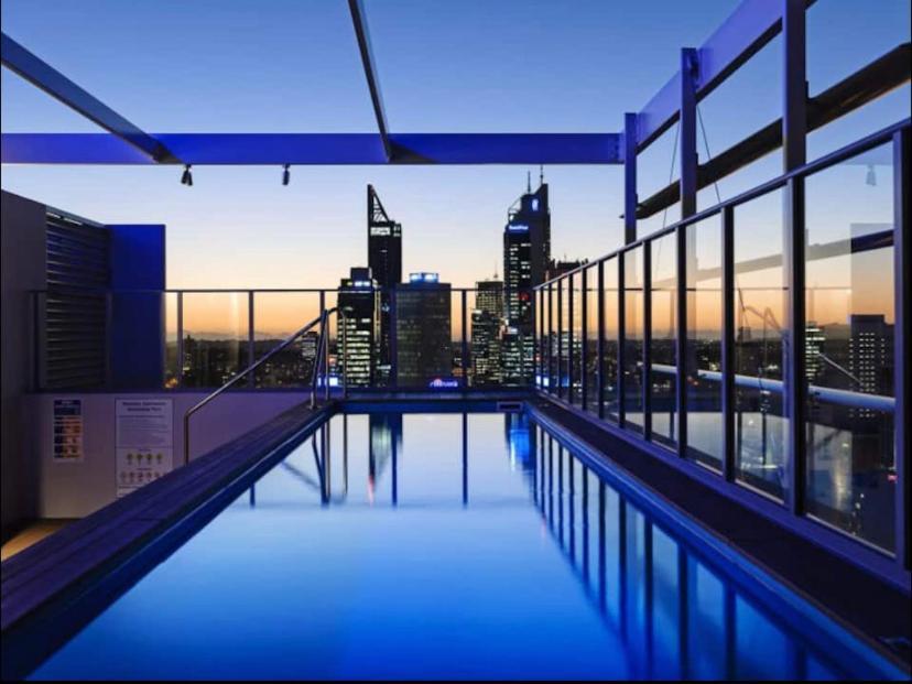 In The City Perth 1B1B Pool And Nice View Dış mekan fotoğraf